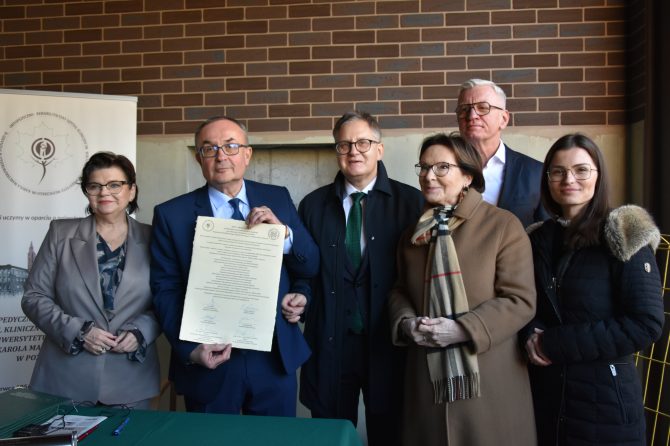 Uroczystość wmurowania kamienia węgielnego pod rozbudowę i dostosowanie budynków Ortopedyczno-Rehabilitacyjnego Szpitala Klinicznego im. W. Degi UM w Poznaniu