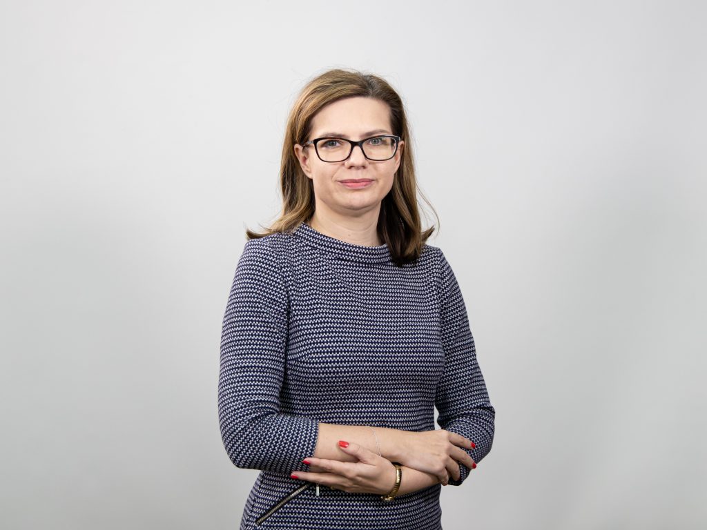 prof. dr hab. n. med. i n. o zdr. Dorota Sikorska