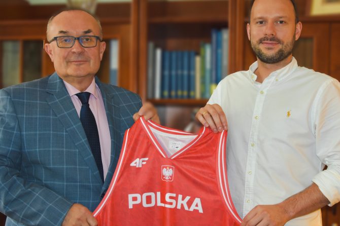 Dr Michał Harasymczuk został powołany na stanowisko Lekarza Reprezentacji Polski Koszykówki oraz Naczelnego Lekarza Polskiego Związku Koszykówki