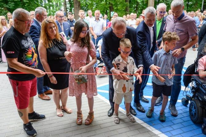 Rozbudowa centrum rehabilitacji dla dzieci. Owsiak: takie projekty cieszą nas najbardziej