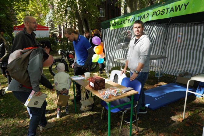 Piknik rodzinny odbył się w Poznaniu. „Krok w przyszłość… Szpital Degi Dzieciom”