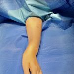 59117cfa-f49d-45cd-a3c5-23a7bd2ffca5 ręka